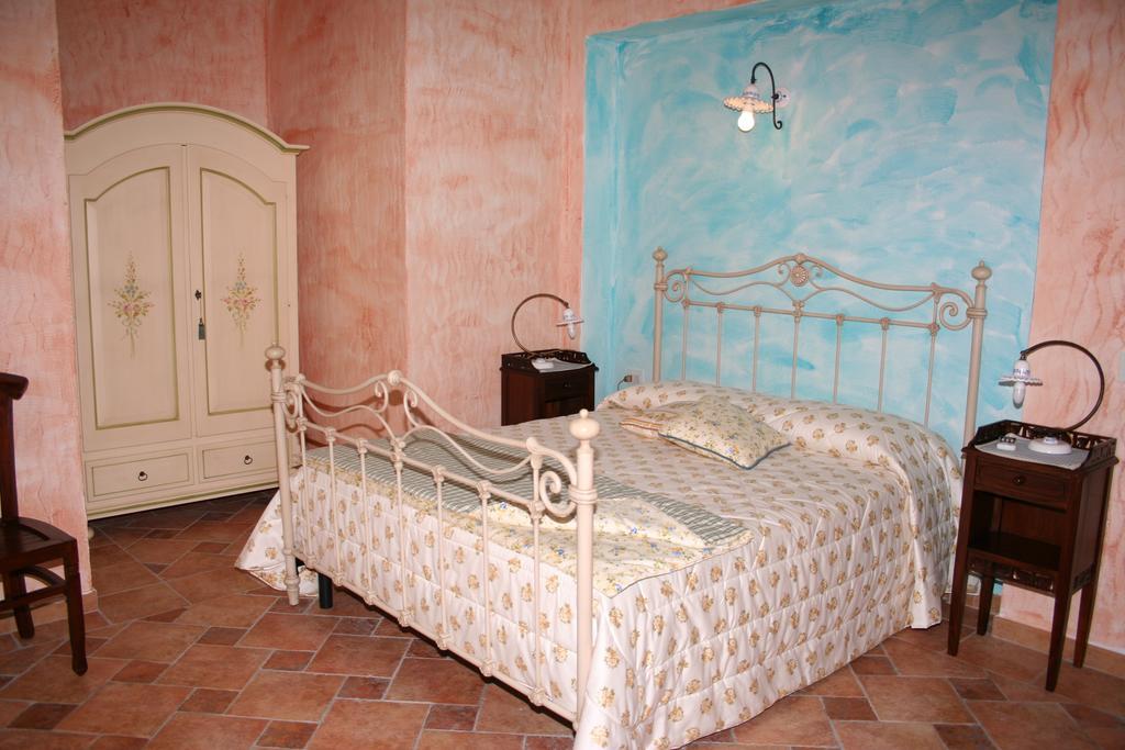 L ' Orizzonte Villa Gonnesa Room photo